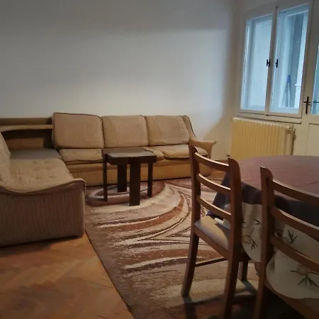 Apartment Stan Na Dan *